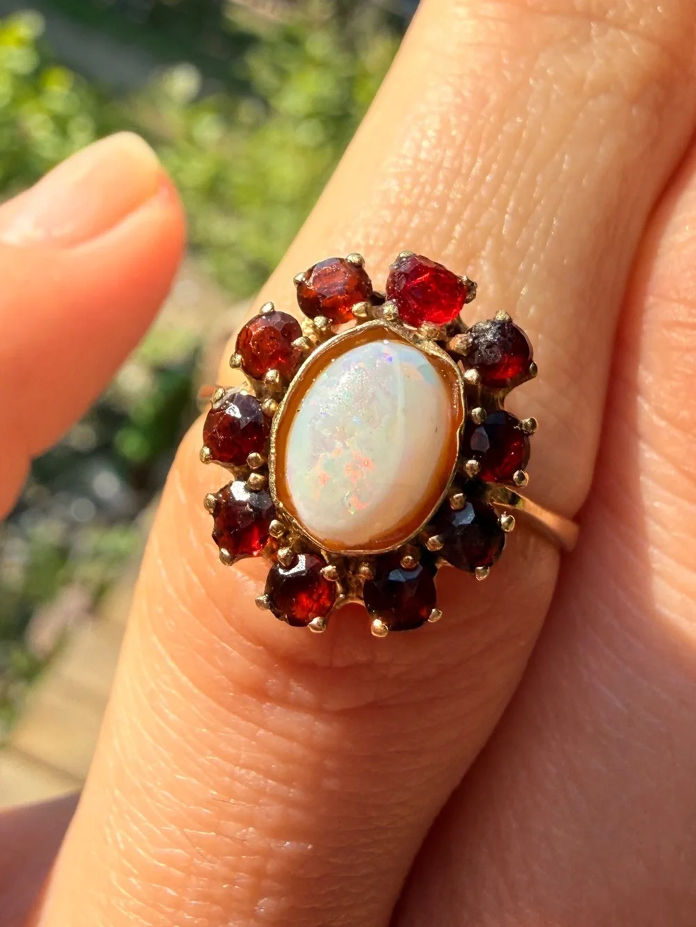 Vintage 14kt Gold Opal & Garnet 
